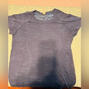 Women’s Lululemon Swiftly